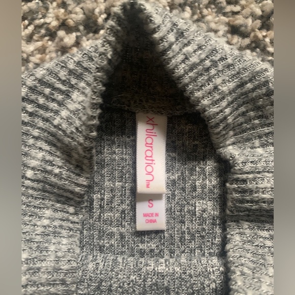 Xhilaration Gray Long Sleeve Dress - Picture 3 of 4